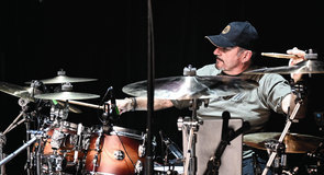 PHIL GIRAUD, ARTISTE GRETSCH & PAISTE, EN LIVE SUR LA TOURNÉE 