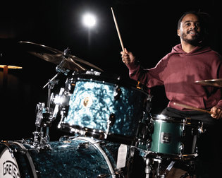 ARNAUD DOLMEN, ARTISTE GRETSCH DRUMS, À LA RECHERCHE DE LA CAISSE CLAIRE GRETSCH MÉTAL IDÉALE…