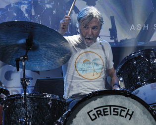 ASH SOAN, ARTISTE GRETSCH DRUMS, EN CONCERT À LA BAG SHOW 2025 À PARIS