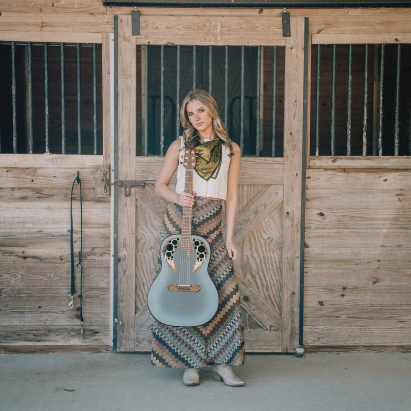 Elle Jarrell Solo Artist